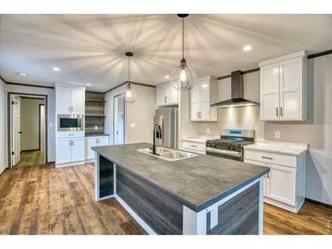 230 N 2nd St #36, Berthoud, CO 80513 photo 5