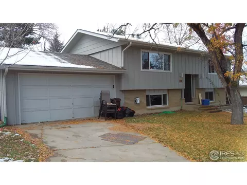 1303 Scrub Oak Cir, Boulder, CO 80305 photo 2