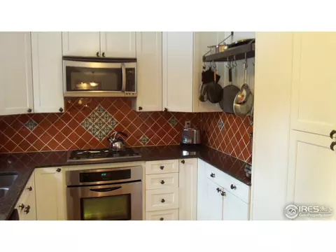 1303 Scrub Oak Cir, Boulder, CO 80305 photo 12