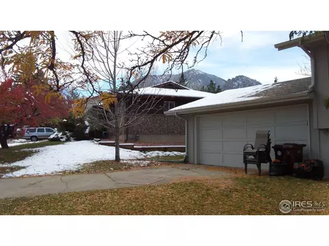1303 Scrub Oak Cir, Boulder, CO 80305 photo 1