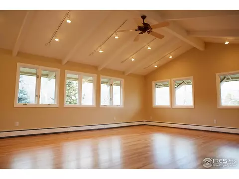 900 Kalmia Ave, Boulder, CO 80304 photo 3