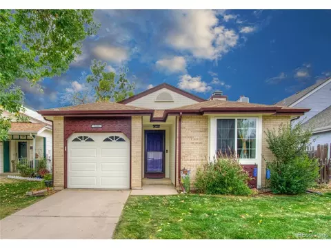 5696 S Zinnia St, Littleton, CO 80127