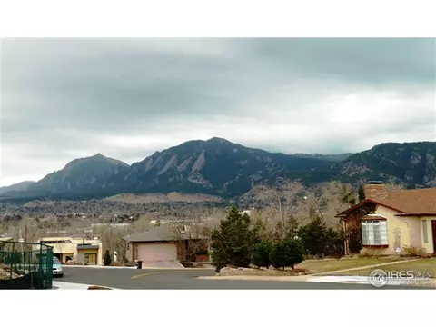2010 Balsam Dr, Boulder, CO 80304 photo 3