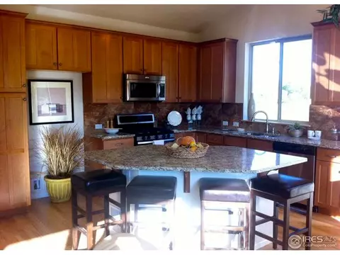 425 Raymond Ct, Lyons, CO 80540 photo 3