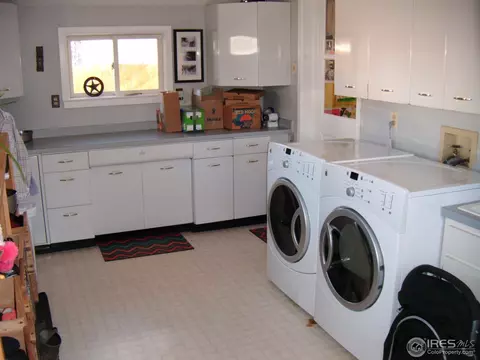 256 Main St, Lyons, CO 80540 photo 10