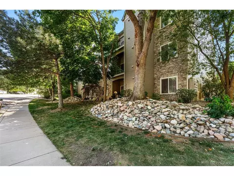 7429 S Alkire St #202, Littleton, CO 80127