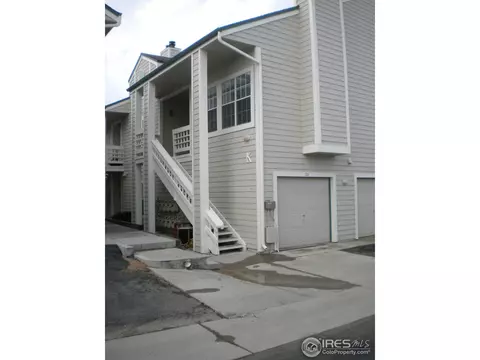 7422 Singing Hills Dr, Boulder, CO 80301 photo 1