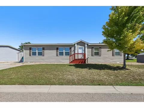 3001 Foxtail Ln, Evans, CO 80620 photo 2