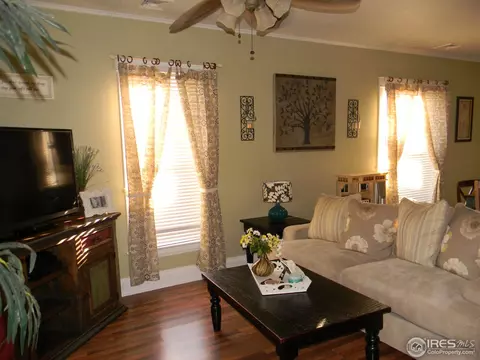 945 N 4th St, Berthoud, CO 80513 photo 7