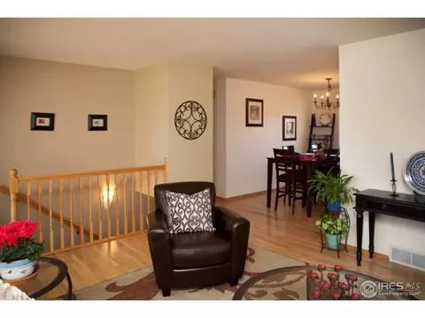 527 Blackhawk Rd, Boulder, CO 80303 photo 2