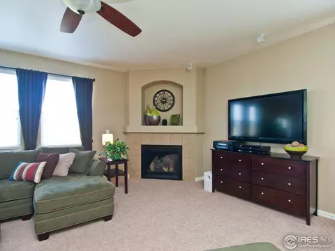 585 Edenbridge Dr, Windsor, CO 80550 photo 4
