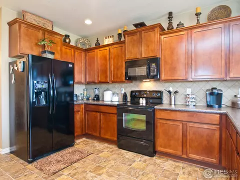 585 Edenbridge Dr, Windsor, CO 80550 photo 18