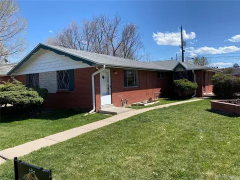 10702 E 4th Way, Aurora, CO 80010 photo 2
