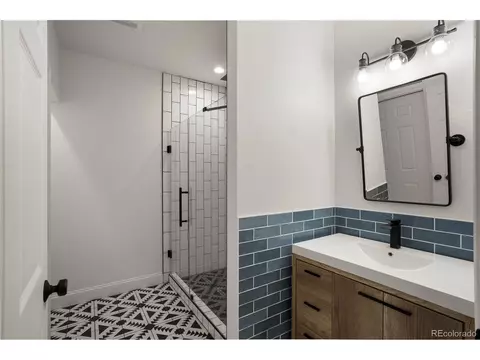8763 E 29th Pl, Denver, CO 80238 photo 33