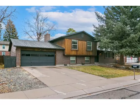 3904 N Midsummer Ln, Colorado Springs, CO 80917