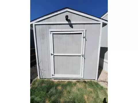 301 B St, Evans, CO 80620 photo 8