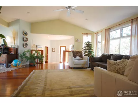 2435 Topaz Dr, Boulder, CO 80304 photo 5