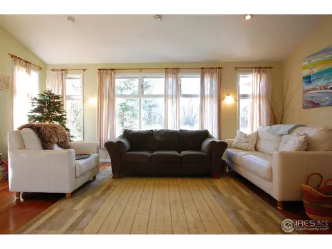 2435 Topaz Dr, Boulder, CO 80304 photo 3