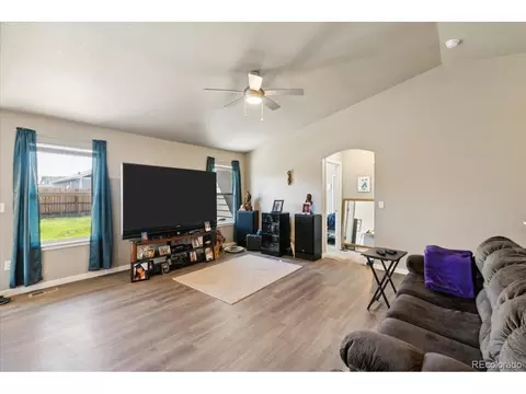 1108 Johnson St, Wiggins, CO 80654 photo 2
