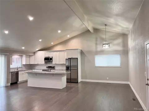 15562 E Kenyon Ave, Aurora, CO 80013 photo 3