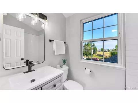 20911 E 42nd Ave, Denver, CO 80249 photo 24