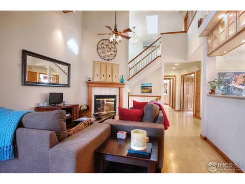 2724 Winding Trail Pl, Boulder, CO 80304 photo 3