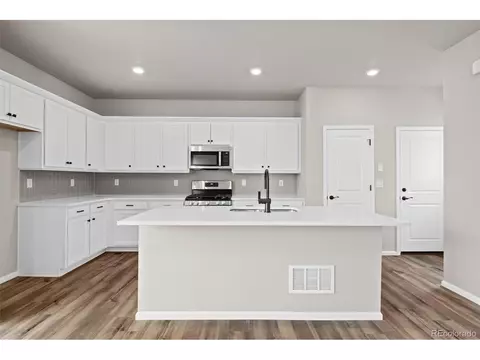 21105 E 62nd Ave, Aurora, CO 80019 photo 18