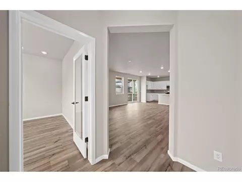 21105 E 62nd Ave, Aurora, CO 80019 photo 10