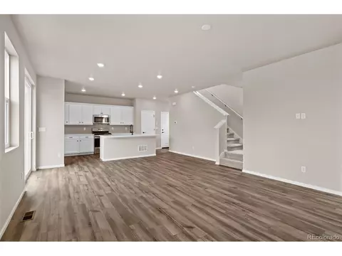 21105 E 62nd Ave, Aurora, CO 80019 photo 16