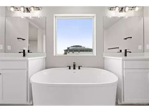 21105 E 62nd Ave, Aurora, CO 80019 photo 34