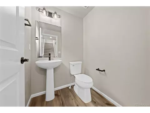 21105 E 62nd Ave, Aurora, CO 80019 photo 24