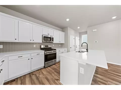 21105 E 62nd Ave, Aurora, CO 80019 photo 21