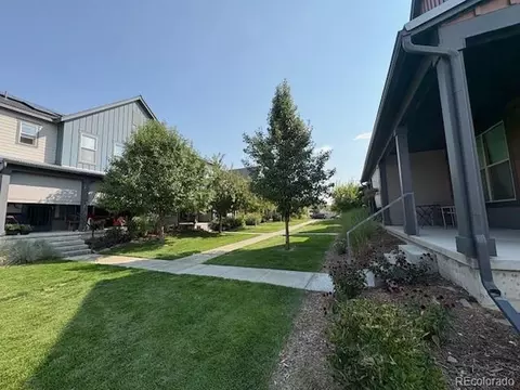 Exterior - 11137 E 25th Ave, Aurora, CO 80010 photo 2 of 3