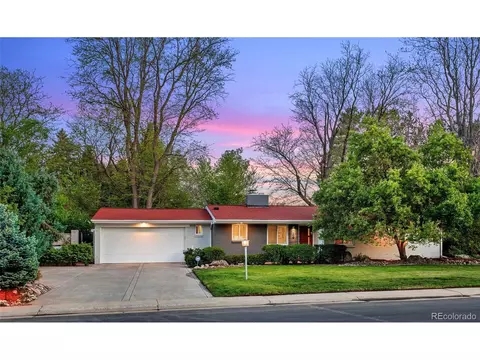 7900 Crest Dr, Lakewood, CO 80214 photo 3