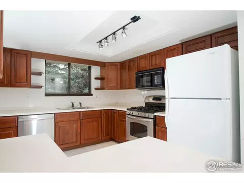 1840 Del Rosa Ct, Boulder, CO 80304 photo 6