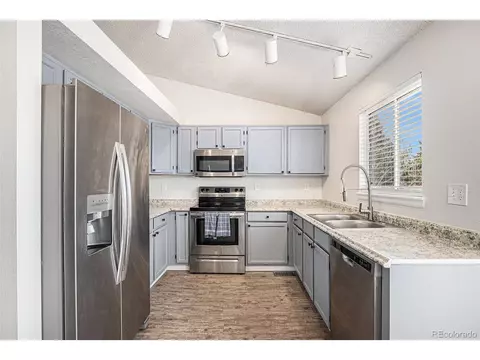 4871 S Dunkirk Way, Centennial, CO 80015 photo 7