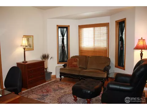 107 E Indiana Ave, Berthoud, CO 80513 photo 11