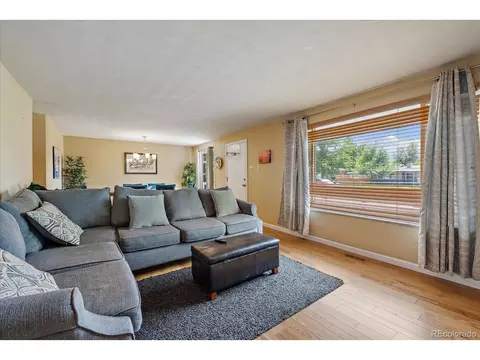 4855 E Atlantic Pl, Denver, CO 80222 photo 4
