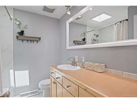 4855 E Atlantic Pl, Denver, CO 80222 photo 14