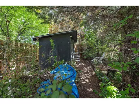 4855 E Atlantic Pl, Denver, CO 80222 photo 23