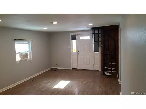 Undisclosed, Aurora, CO 80010 photo 3