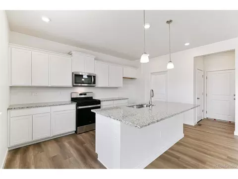 4688 Thistle Dr, Brighton, CO 80601 photo 9