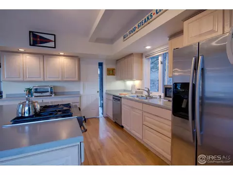 467 Granite Dr, Boulder, CO 80302 photo 13