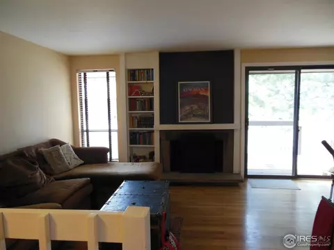 4104 Greenbriar Blvd, Boulder, CO 80305 photo 4