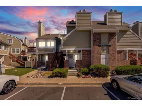 942 S Dearborn Way #3-3, Aurora, CO 80012
