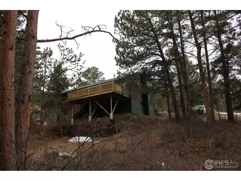 211 Pinewood Dr, Lyons, CO 80540 photo 2