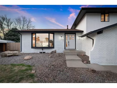 8863 Warren Dr, Lakewood, CO 80226