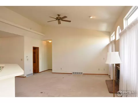 942 Pendleton Ave, Longmont, CO 80504 photo 6