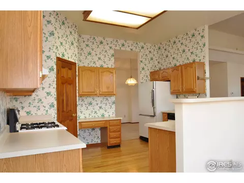 942 Pendleton Ave, Longmont, CO 80504 photo 9