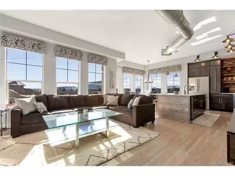 10111 Inverness Main St #401, Englewood, CO 80112